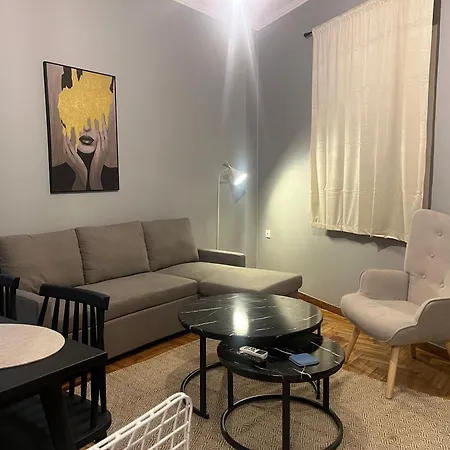 The Fine 3 סלוניקי