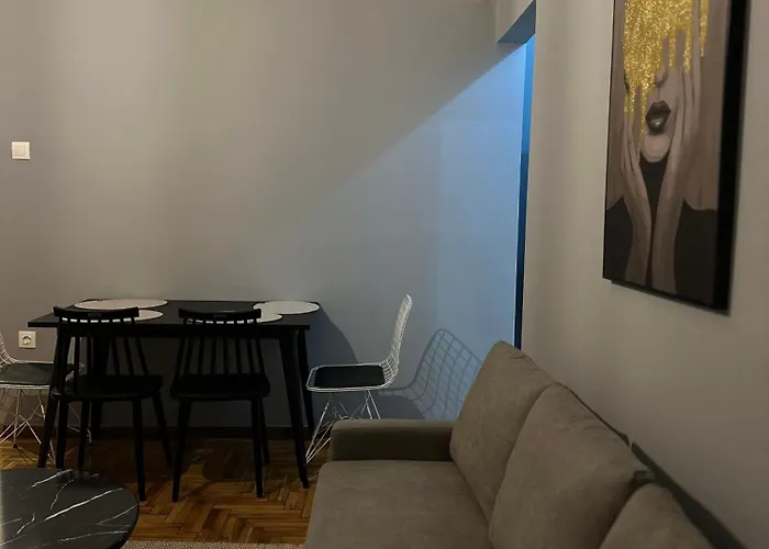 Apartamento The Fine 3 *